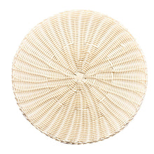 Load image into Gallery viewer, 14 Inch Round Woven Placemats, Non Slip Heat Resistant Plastic Table Mats,Table Placemat For Household Use,Round Rattan Placemats Braided Cup Coasters For Drink Kitchen Dining Table Decoration,Brown White