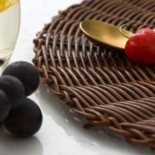 Load image into Gallery viewer, 14 Inch Round Woven Placemats, Non Slip Heat Resistant Plastic Table Mats,Table Placemat For Household Use,Round Rattan Placemats Braided Cup Coasters For Drink Kitchen Dining Table Decoration Brown
