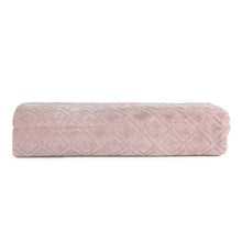 Load image into Gallery viewer, Premium Velour Diamond Design Jacquard Bath Towel (Pink)
