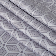 Load image into Gallery viewer, Jay microfiber reversible quilt cover set-queen size
