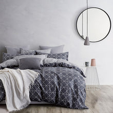 Load image into Gallery viewer, Manhattan 100% cotton reversible quilt cover set-queen size

