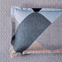 Load image into Gallery viewer, Jay microfiber reversible quilt cover set-king size
