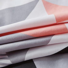 Load image into Gallery viewer, Lila microfiber reversible quilt cover set-super king size
