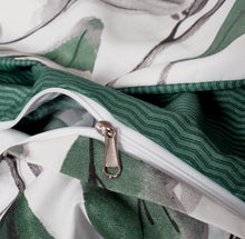 Load image into Gallery viewer, Sally microfiber reversible quilt cover set-super king size
